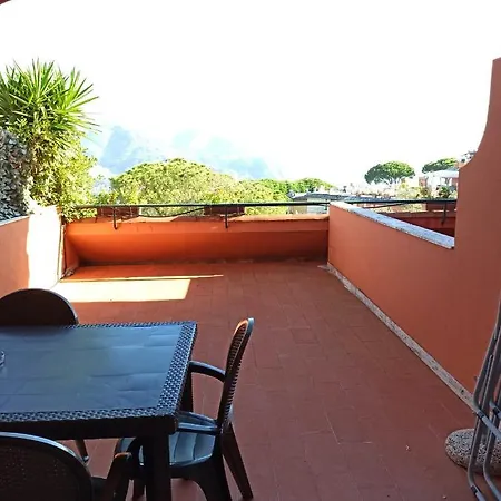 Portofino Est Apartman *
