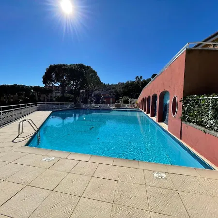 Apartment Portofino Est *