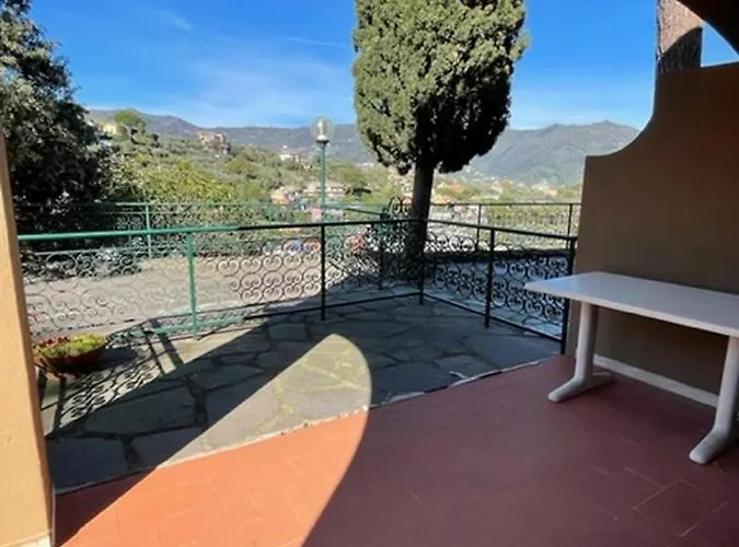 Portofino Est Apartment